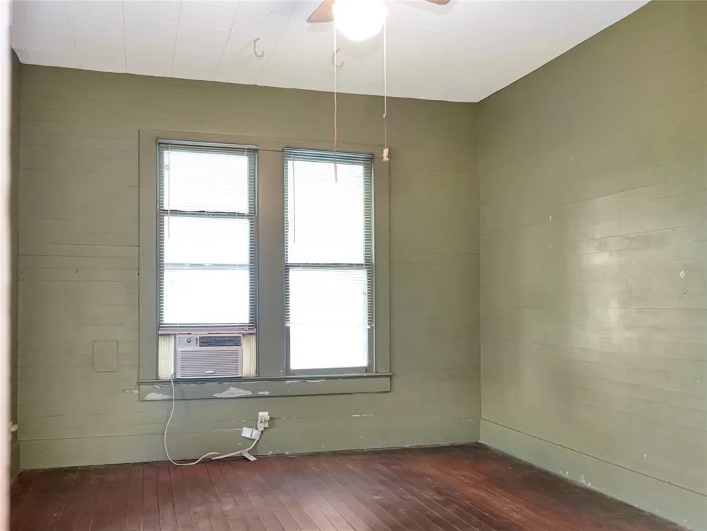 Photo of 1233 Eagle Lake Road