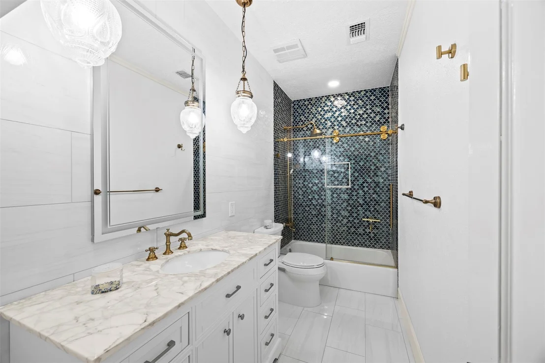 Photo of 3314 Ivy Falls Drive