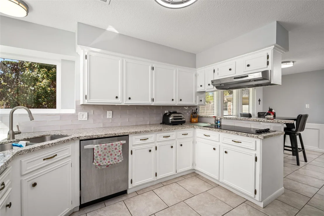 Photo of 5318 Springton Lane