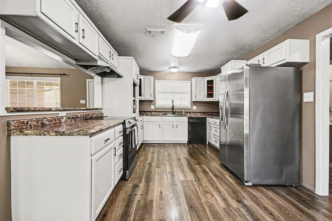 Photo of 21503 Pecan Bend Road