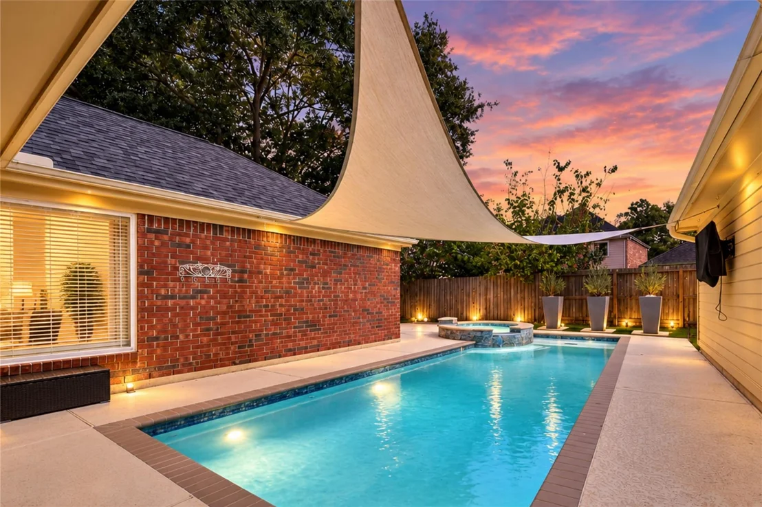 Photo of 622 Fernglade Drive