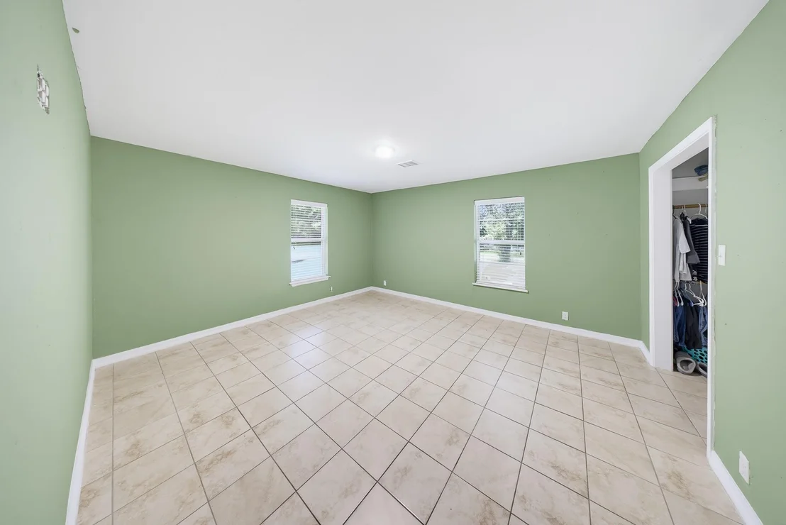 Photo of 1725 Strawn Road