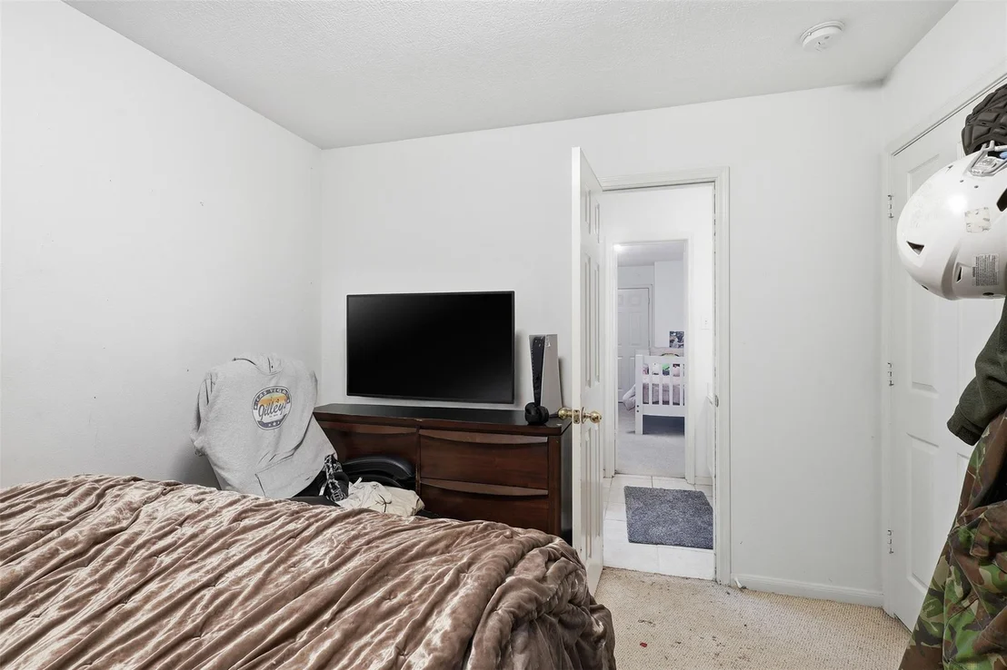 Photo of 187 Bristol Bend Circle