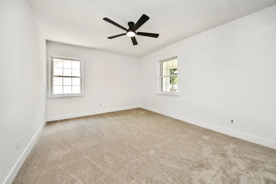 Photo of 1706 Durfey Lane
