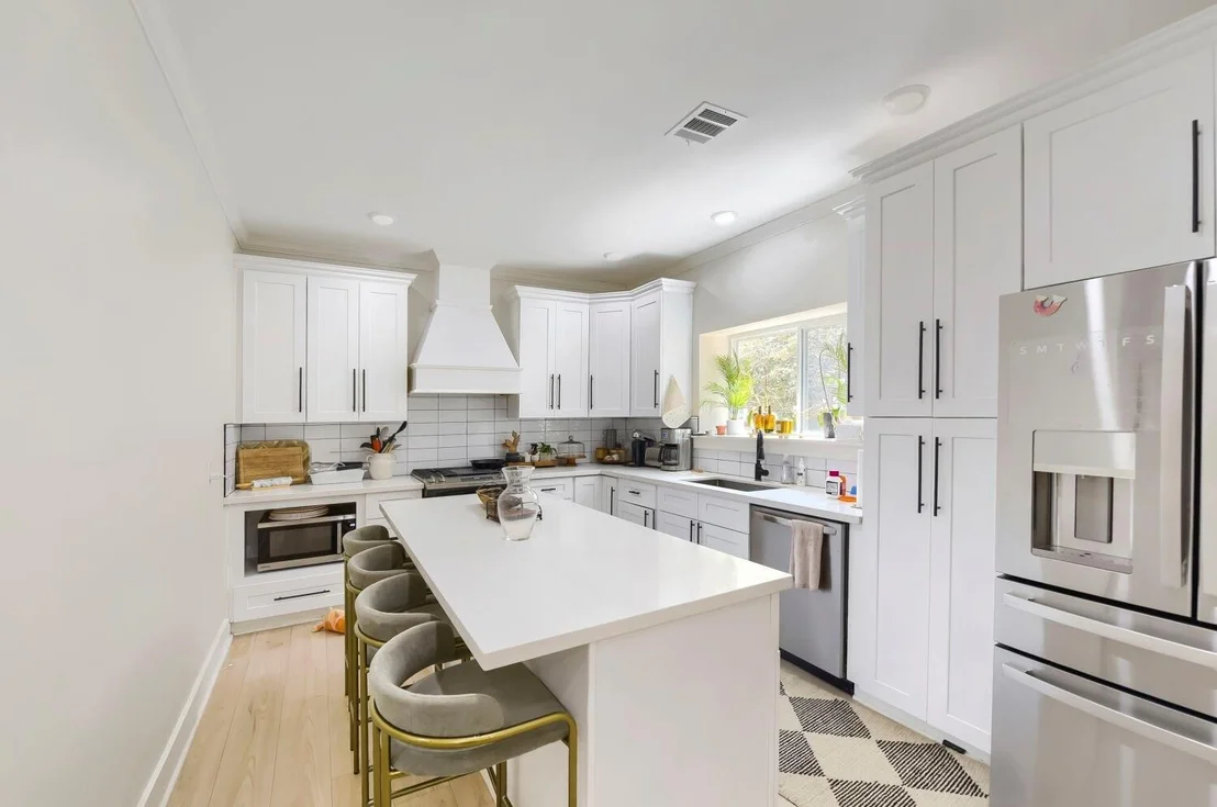Photo of 1022 Crossroads Drive
