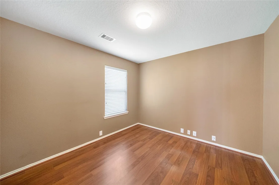 Photo of 5706 Baldwin Elm Street