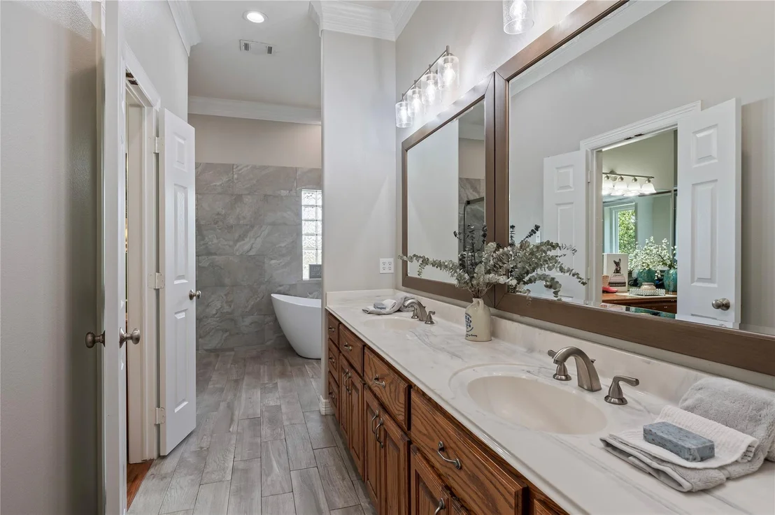 Photo of 8211 Deats Lane
