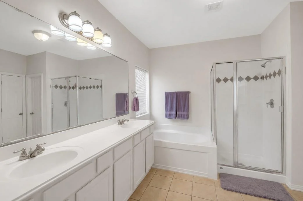 Photo of 8915 High Ridge Lane