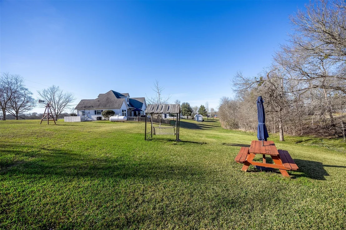 Photo of 2701 Bluebonnet Boulevard