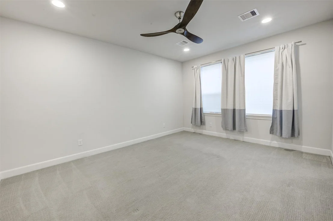 Photo of 339 Eado Park Circle