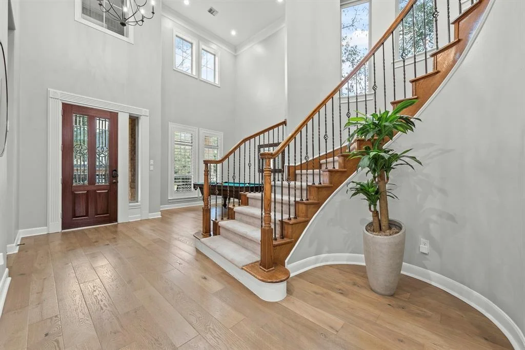 Photo of 99 Player Oaks Place