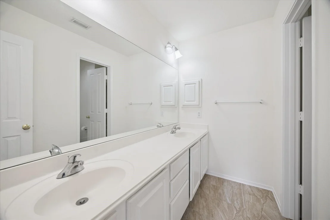 Photo of 15 Redland Place
