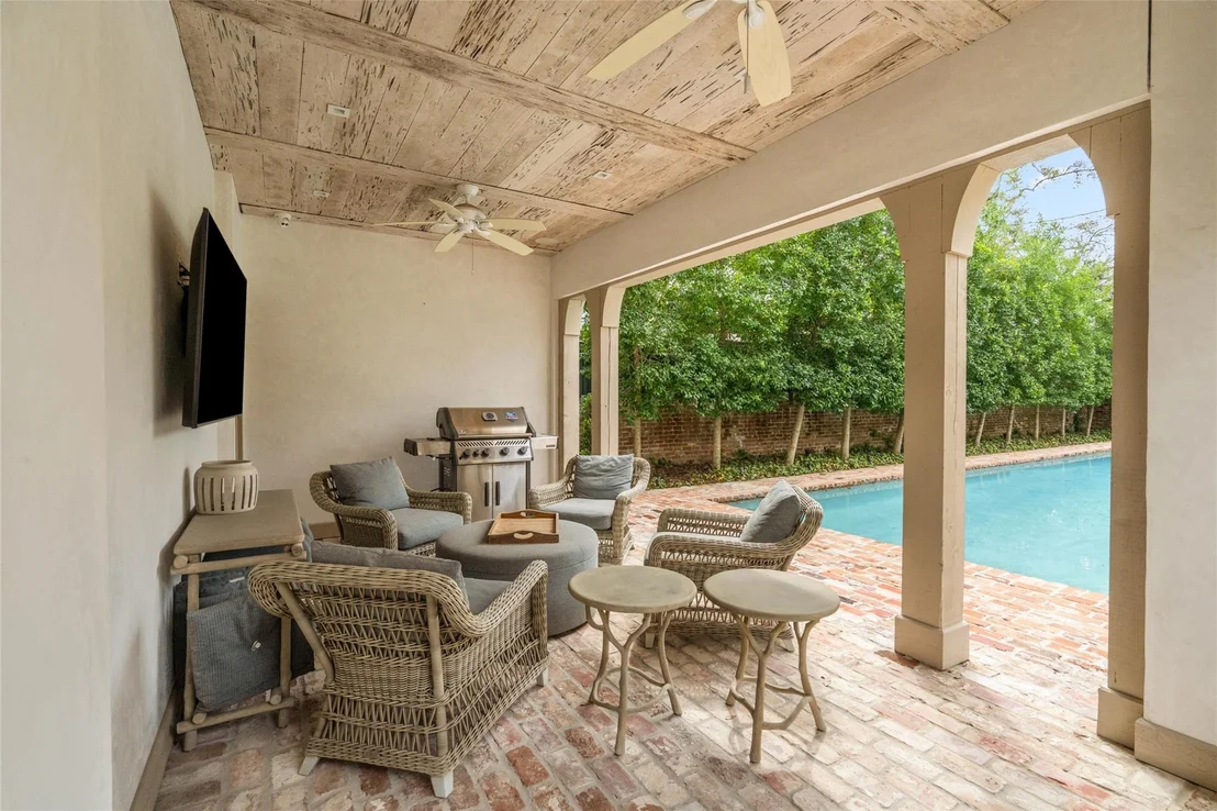 Photo of 1419 Kirby Drive