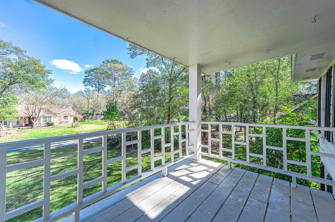 Photo of 26715 Maplewood Drive