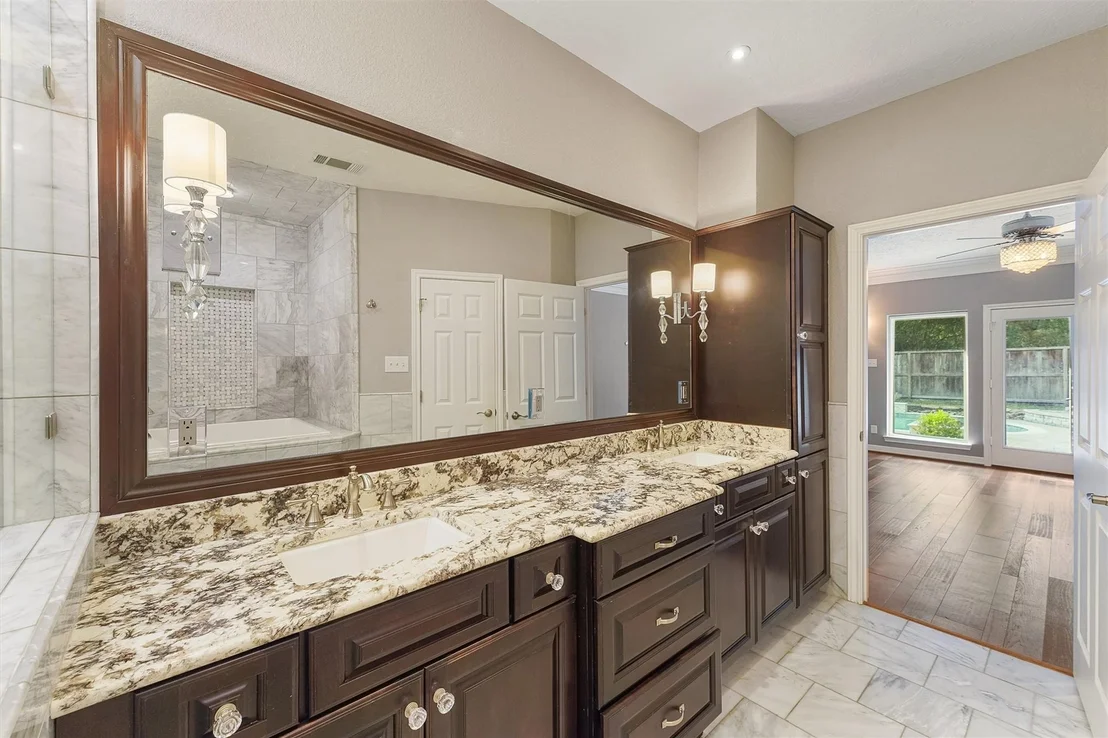 Photo of 2515 Pine Bend Drive