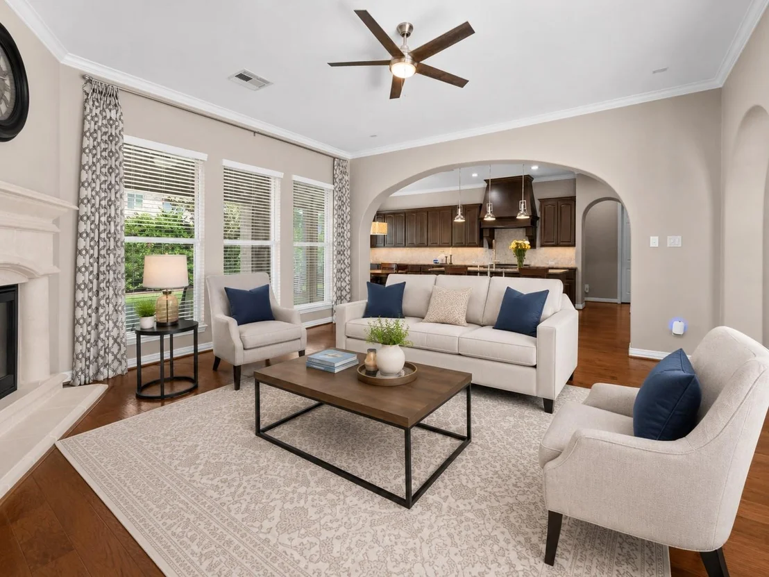 Photo of 130 E Cove View Trail