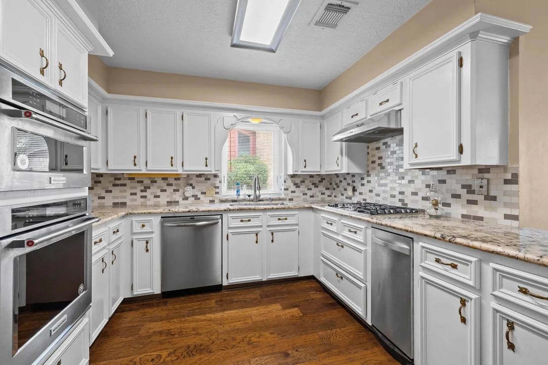 Photo of 4007 Valley Estates Drive