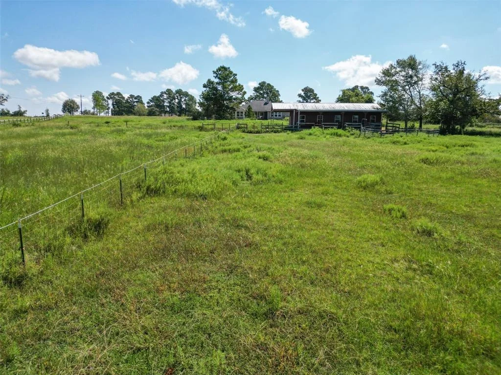 Photo of 8334 Rolling Oaks Drive