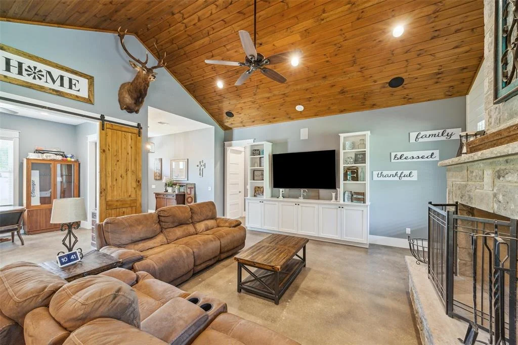 Photo of 127 Buenger Road