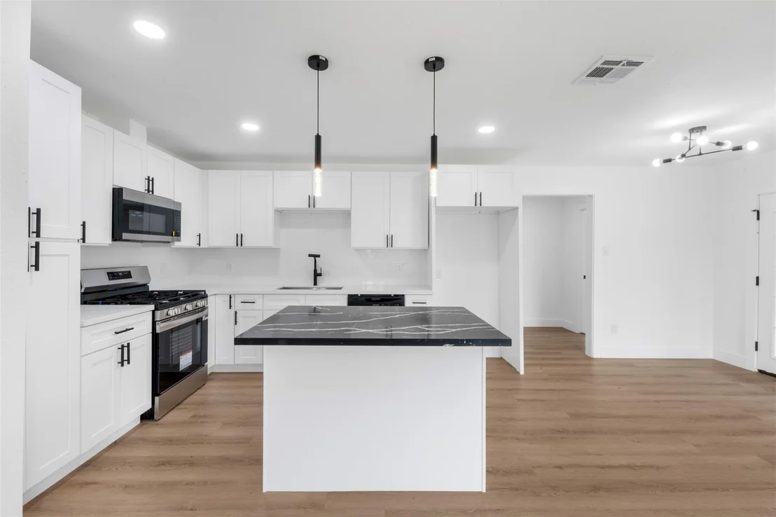 Photo of 3721 Newton Drive