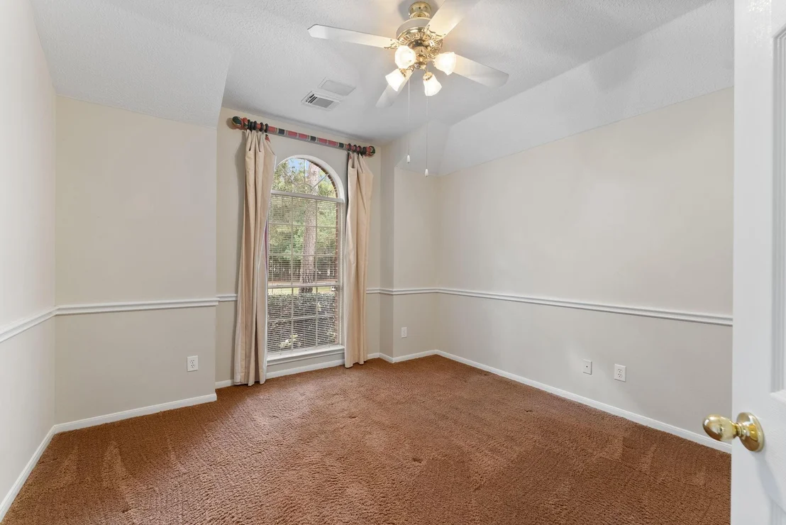 Photo of 266 Bristol Bend Circle