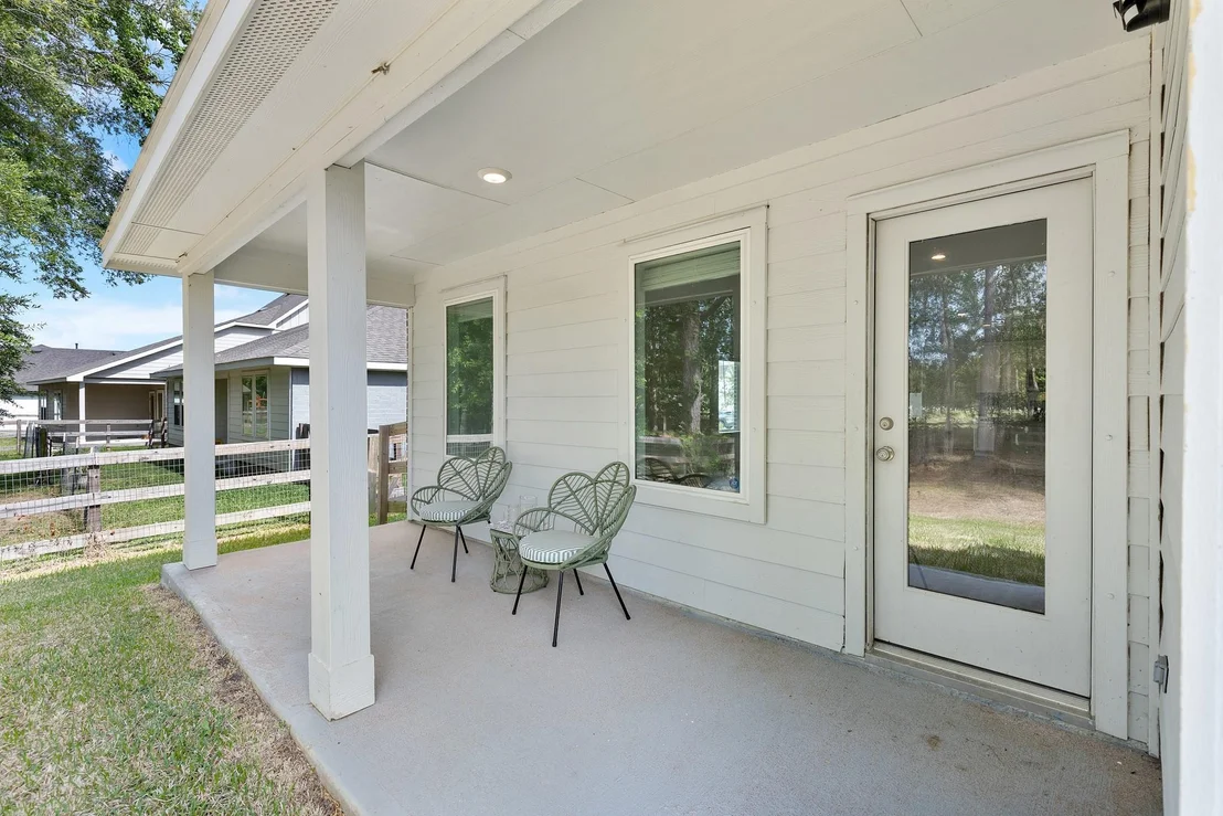 Photo of 103 Lakeway Circle