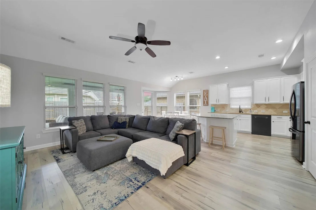 Photo of 12935 Northpointe Bend Drive