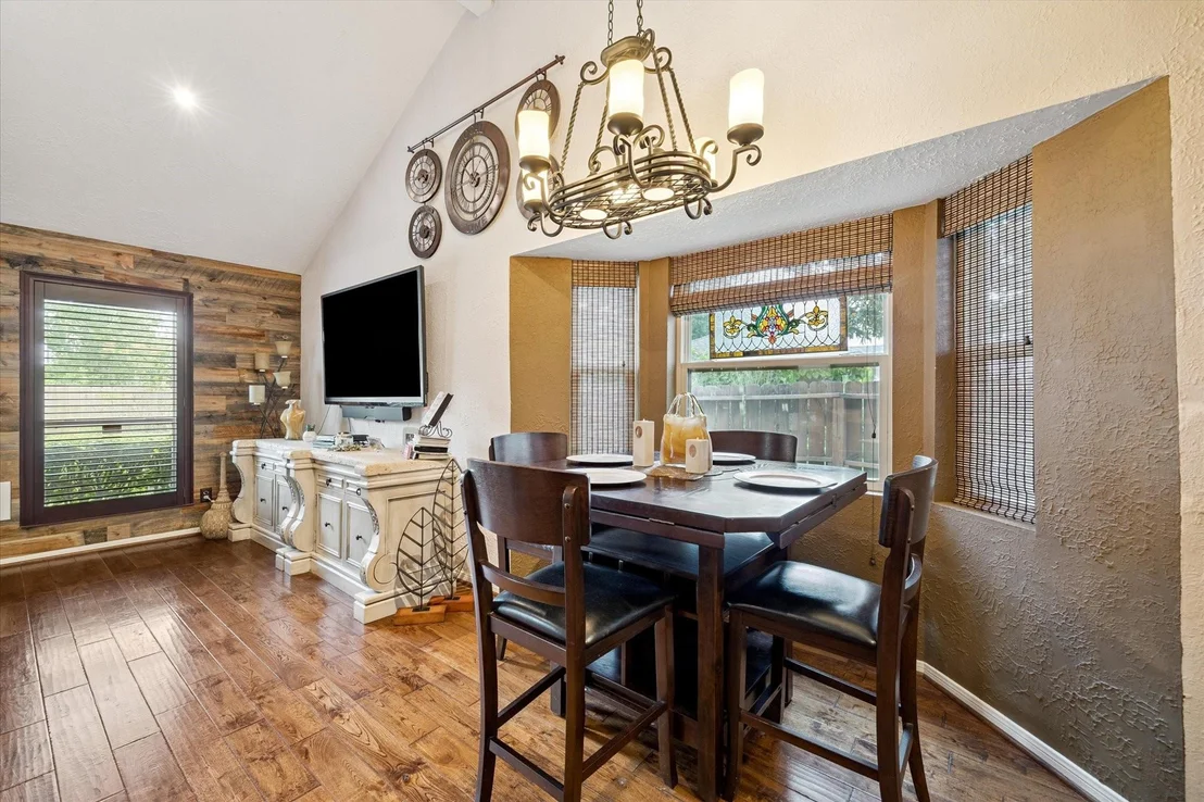 Photo of 5614 Green Timbers Drive