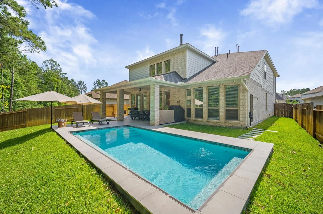 Photo of 298 Sky Top Drive Drive