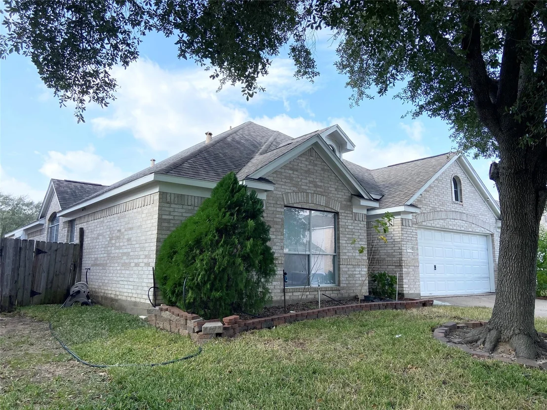 Photo of 3735 Garden Green Trail