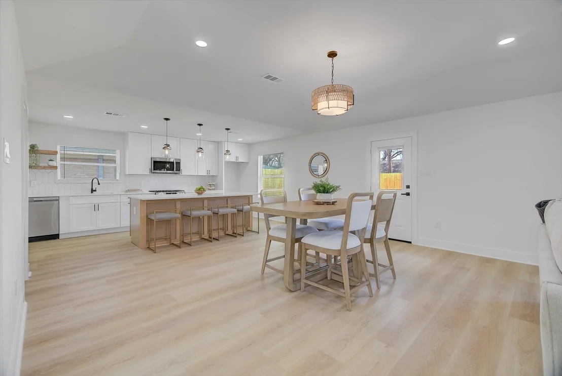 Photo of 5822 Birchmont Drive