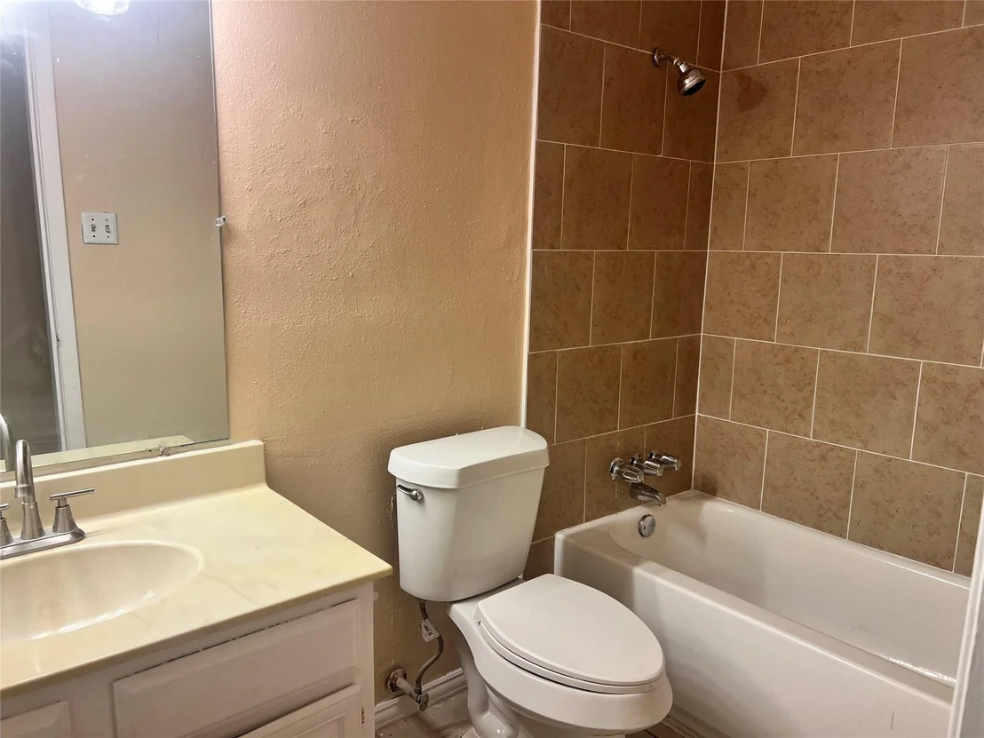 Photo of 12935 Knotty Glen Lane