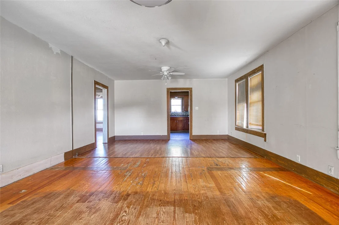 Photo of 209 Avenue H