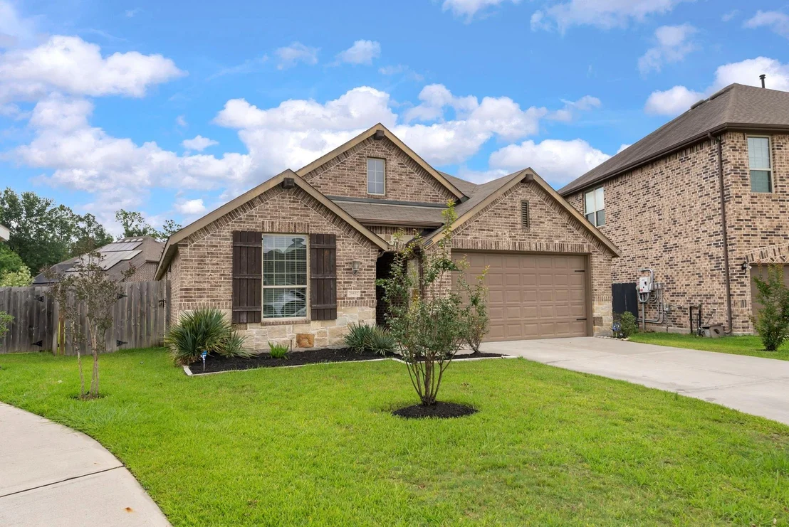 Photo of 29532 Samara Drive