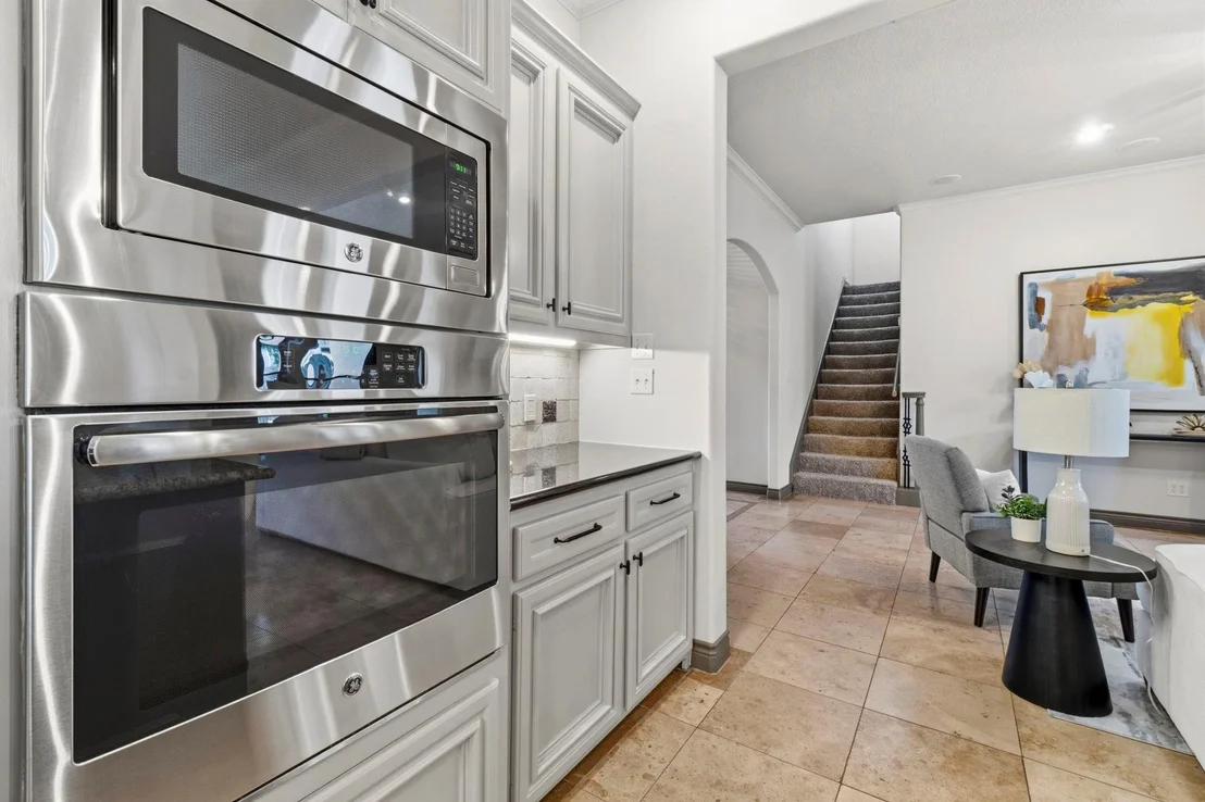 Photo of 13430 Greenbrier Drive