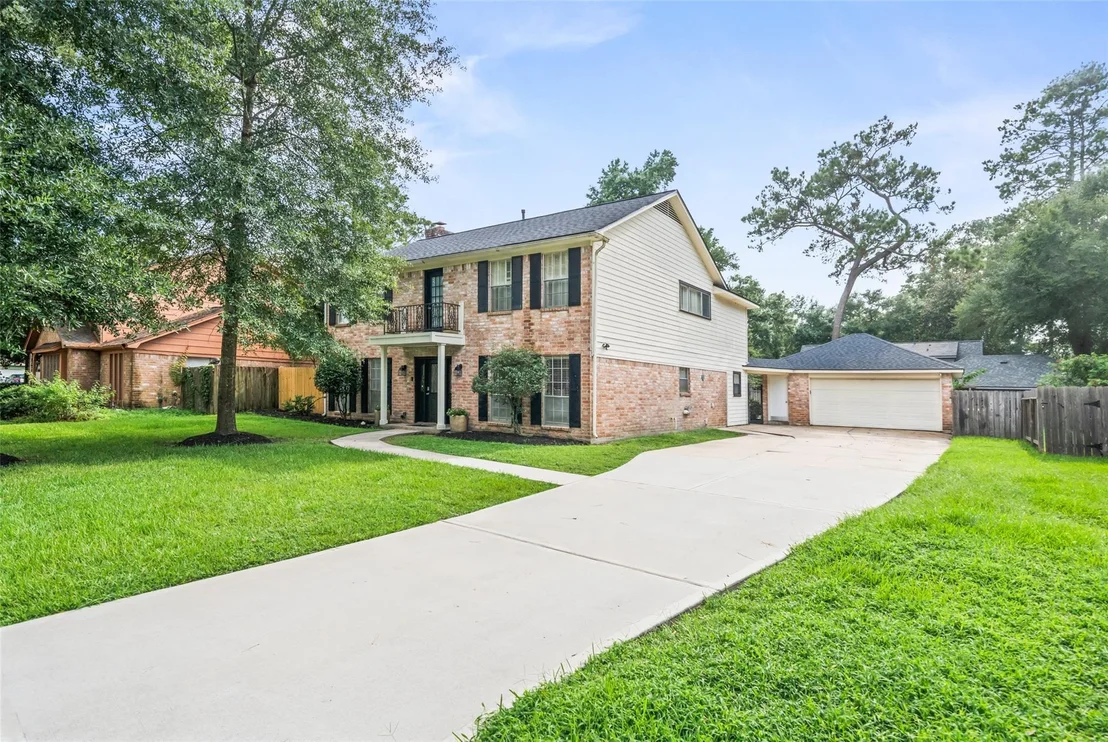 Photo of 600 Hampton Hall Lane