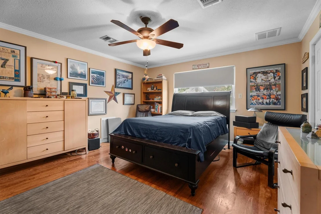Photo of 9103 Herts Road