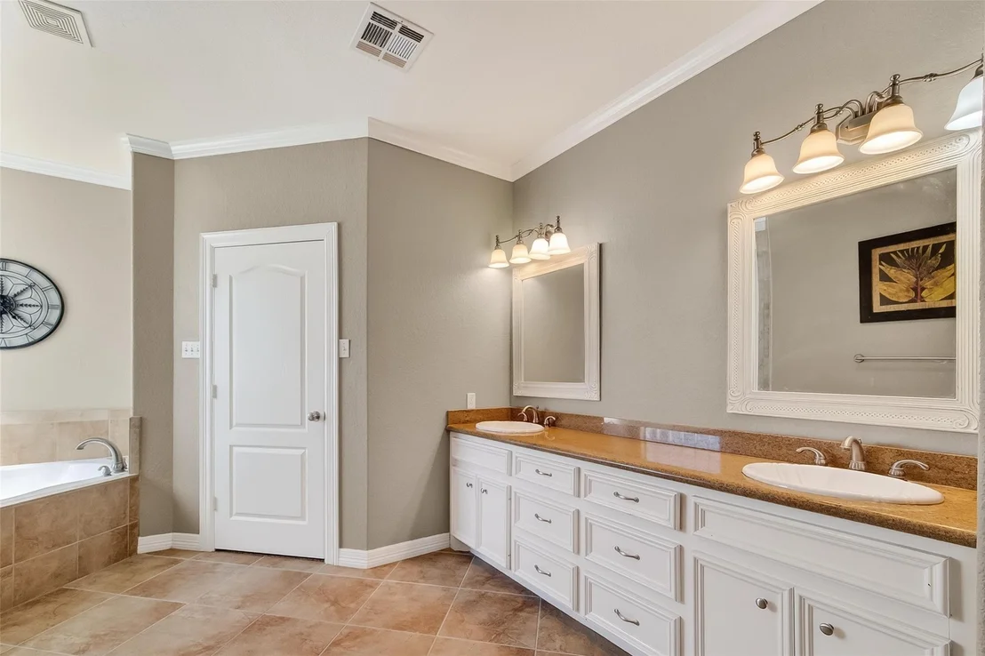 Photo of 4402 Park Bend Drive