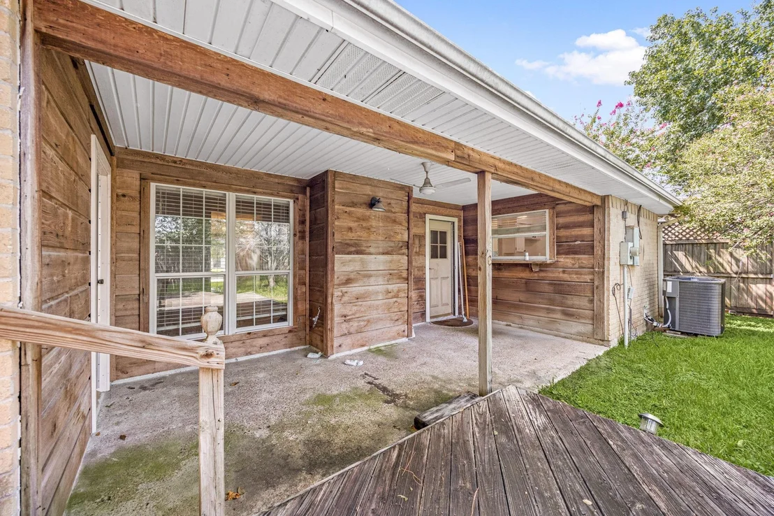 Photo of 1346 Castle Glen Drive