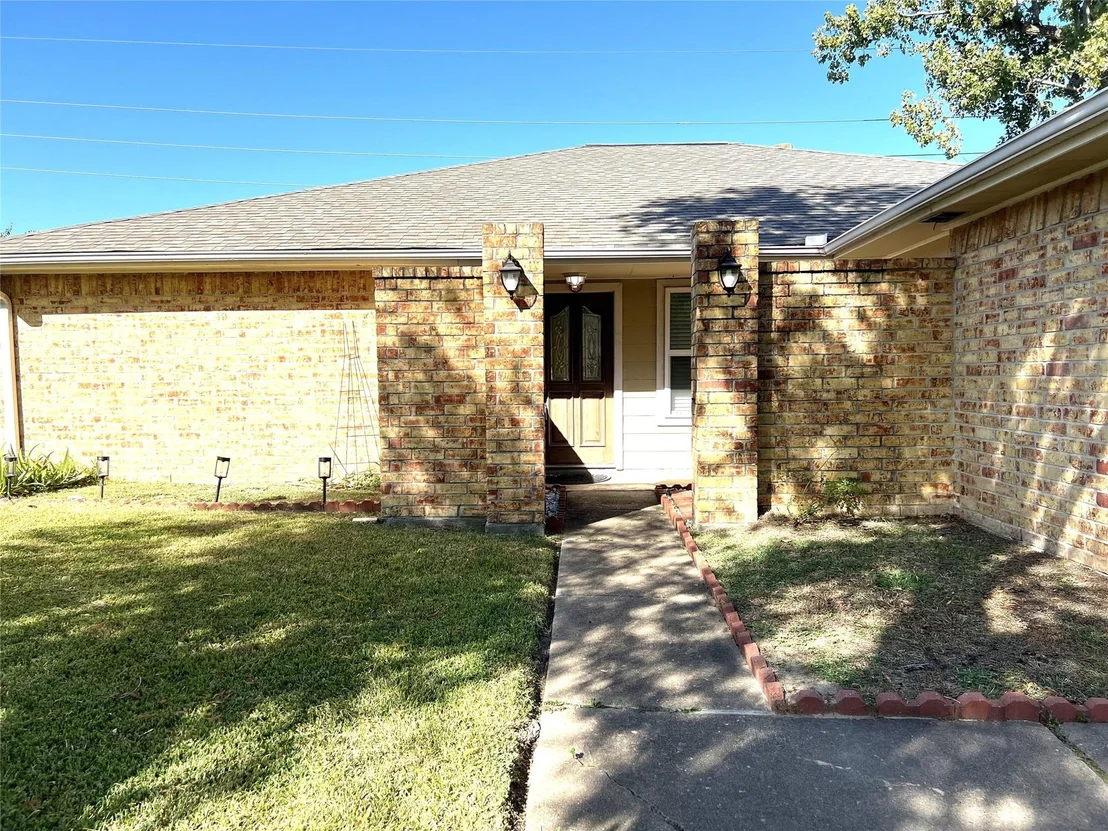 Photo of 3710 Embarcadero Drive