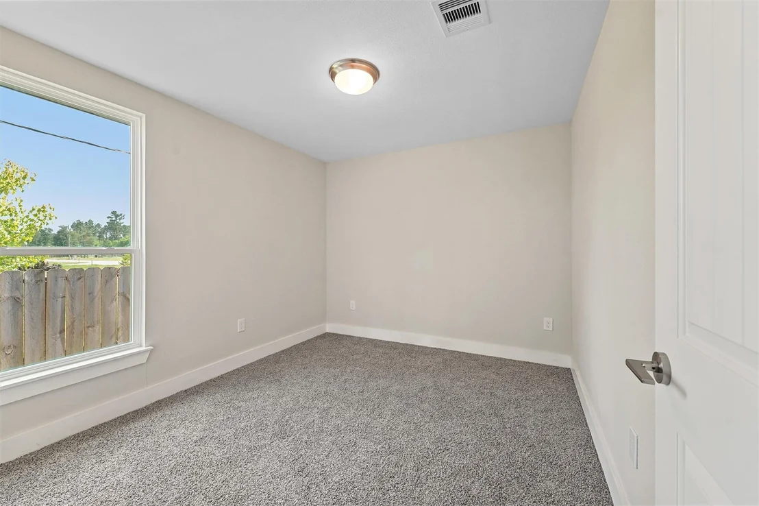 Photo of 711 Road 5014