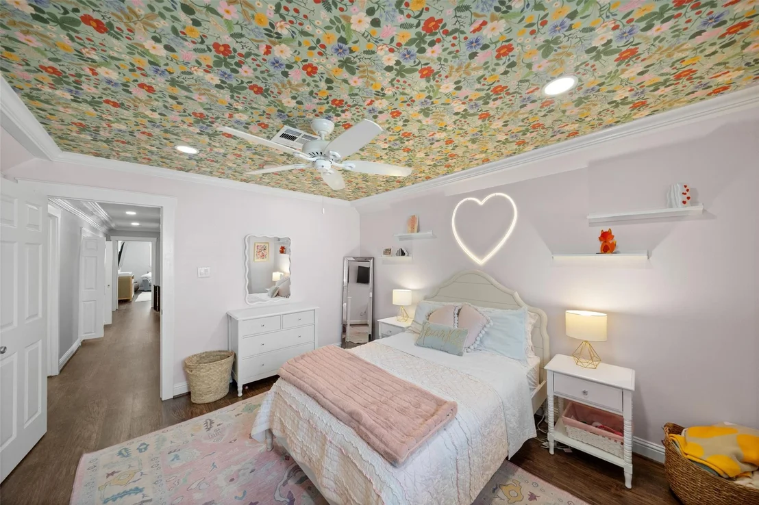 Photo of 14231 Carolcrest Drive