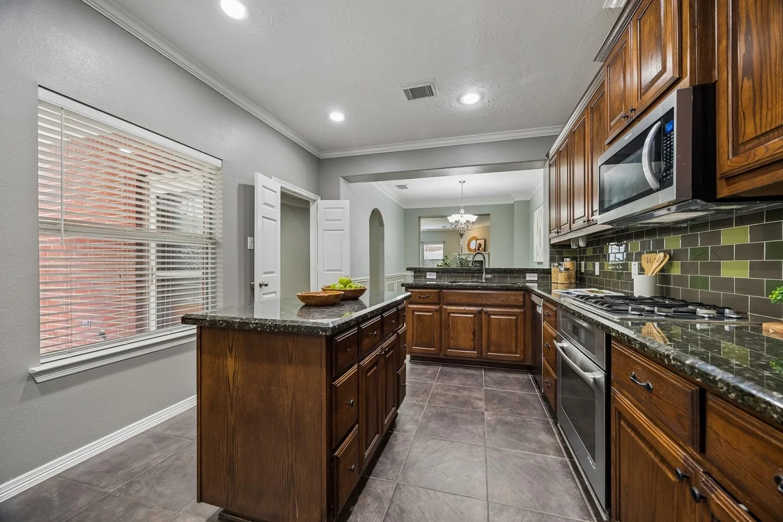 Photo of 1334 Ella Place