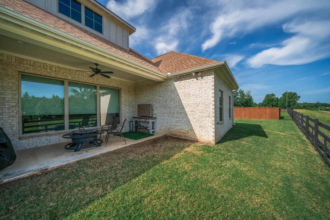 Photo of 4523 Lone Oak Ln