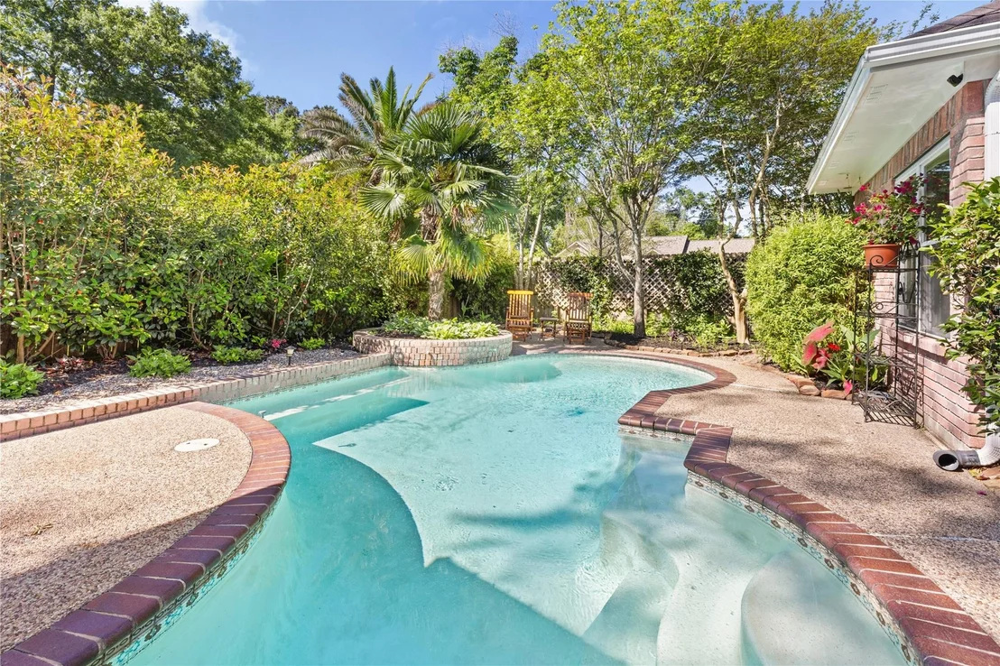 Photo of 3902 Haven Pines Drive