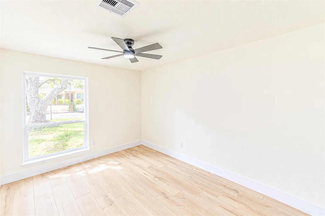 Photo of 8002 Candle Lane