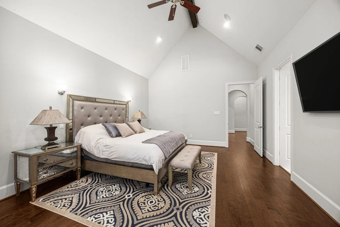 Photo of 1355 Chippendale Road