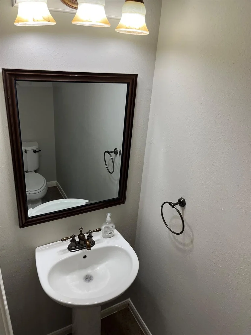 Photo of 6507 Stone Briar Drive