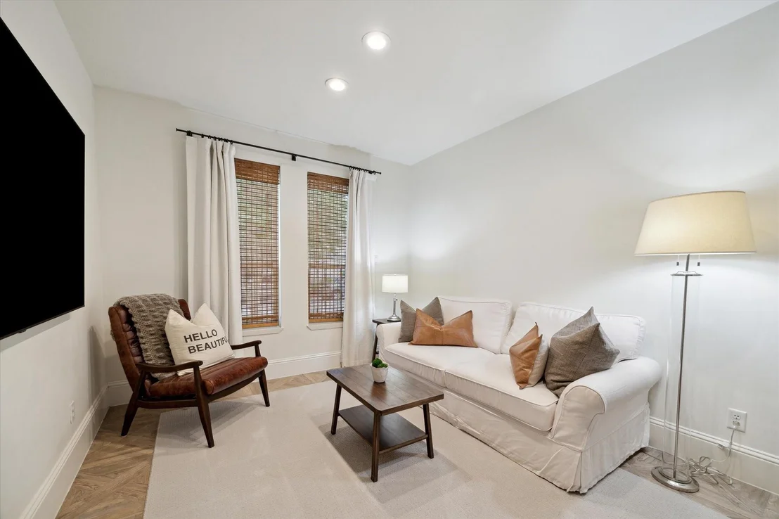 Photo of 10851 Pepper Lane