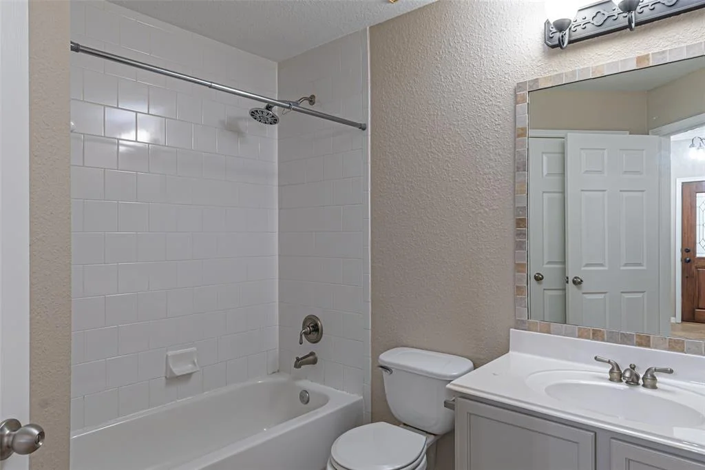 Photo of 17119 Shadow Ledge Drive